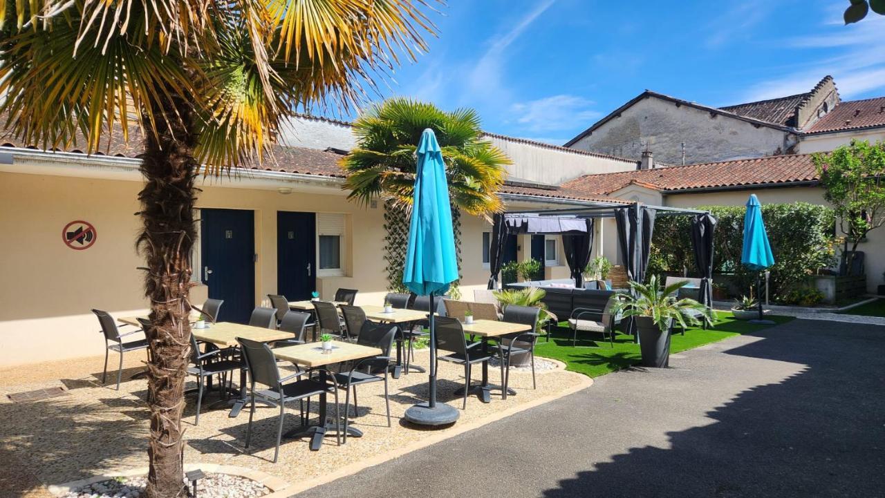 Cit'Hotel Le Cheval Blanc Cognac Centre Exterior foto