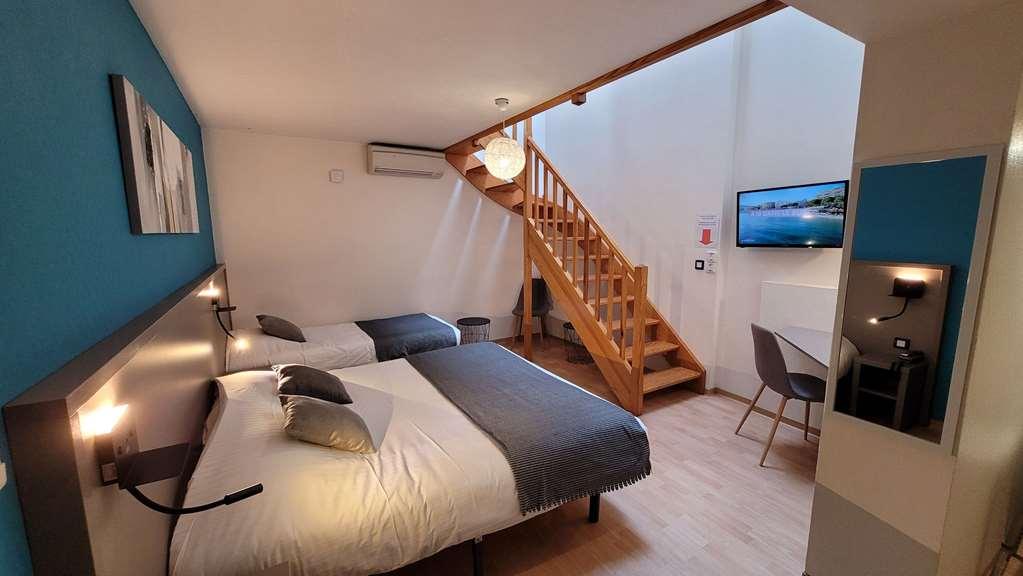 Cit'Hotel Le Cheval Blanc Cognac Centre Quarto foto