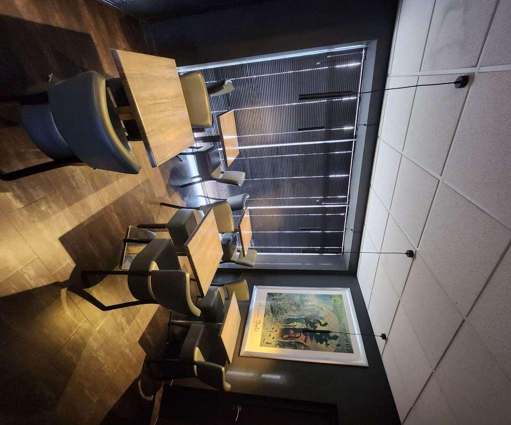 Cit'Hotel Le Cheval Blanc Cognac Centre Restaurante foto
